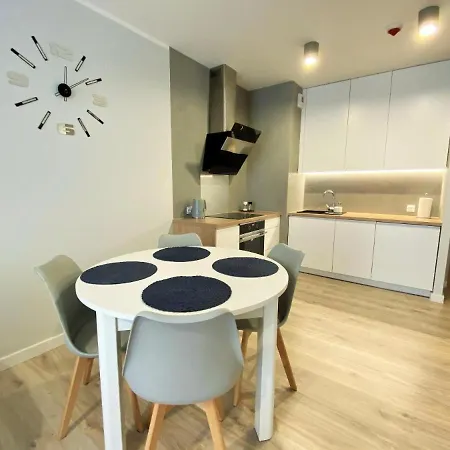 214 Kasprowicza 20b Basen, Sauny,fitness * 코워브제크